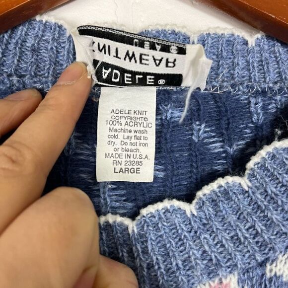 Vintage Adele Knitwear Women’s Blue Floral Knit Sweater Size Large - Picture 14 of 14